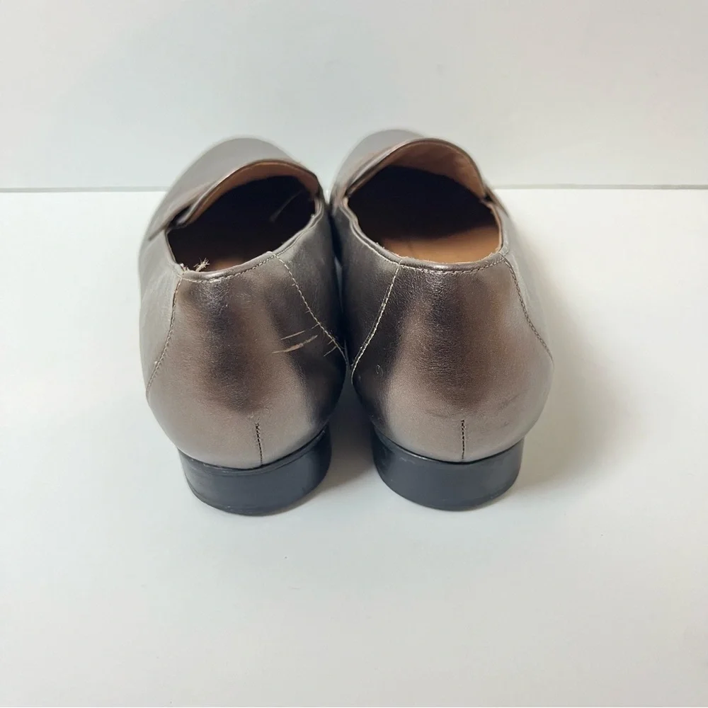 Unstructured by Clarks Pewter Gold Heeled Loafers‎ 9.5